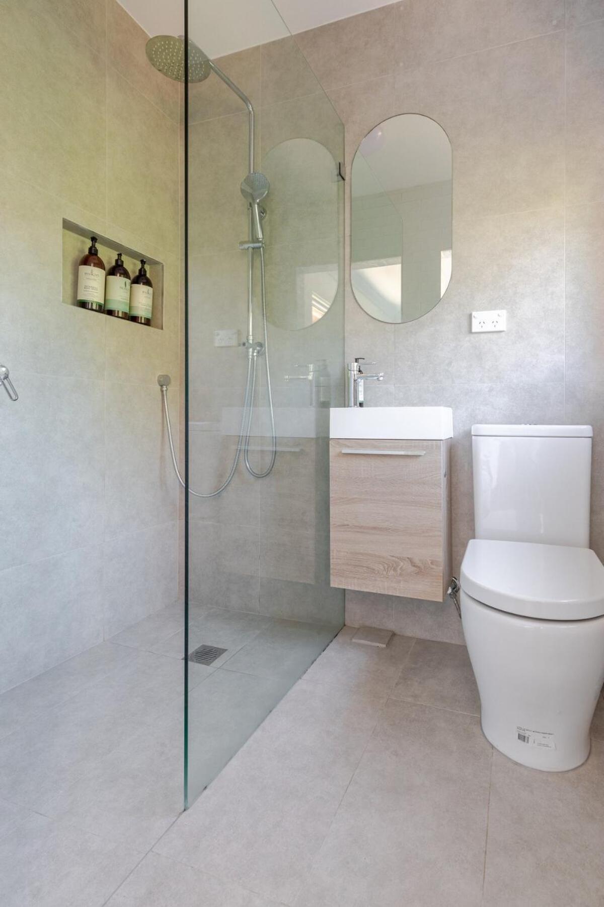 Stylish And Spacious Beach Apartment Sydney Bagian luar foto
